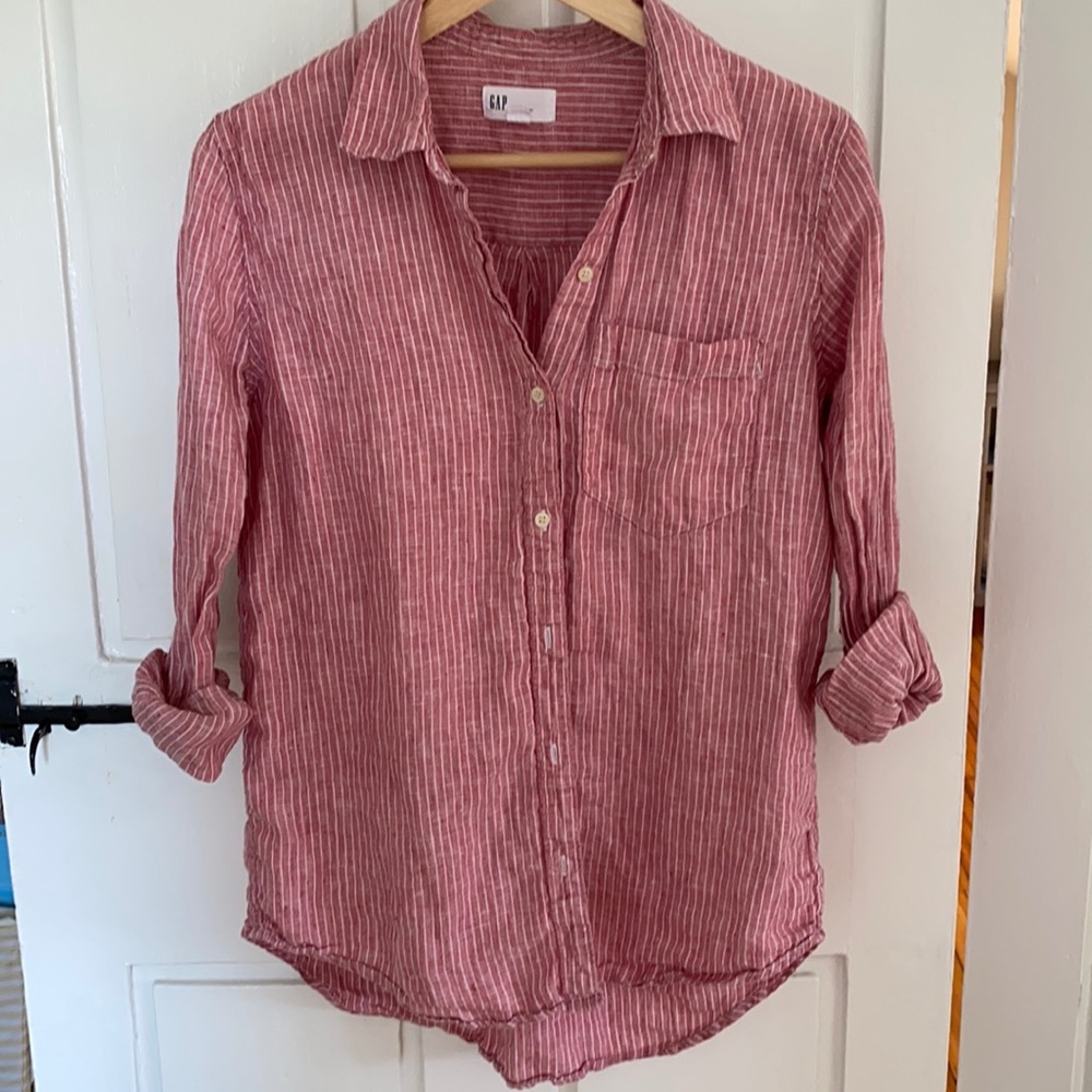 Gap Boyfriend Fit Linen Button Up Shirt